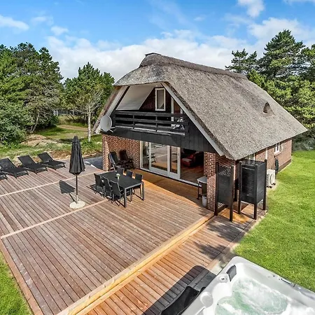 3 Bedroom Lovely Home In Blavand * ブラーバンド